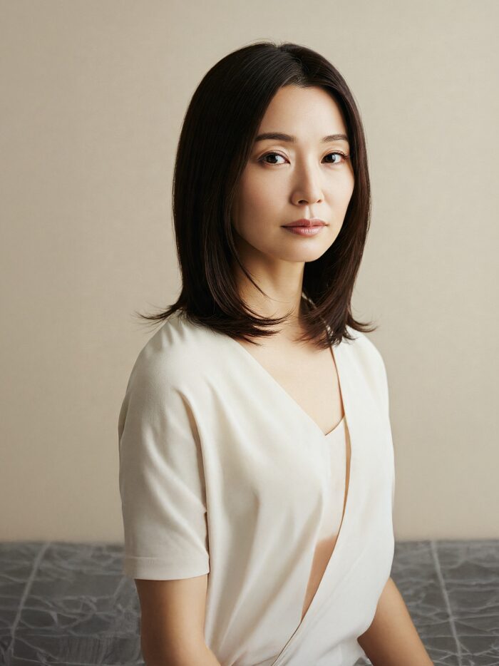 ミディアムカットの女性の写真